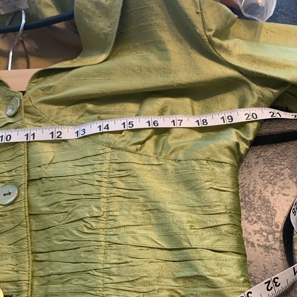 100% silk suit - Picture 13 of 17